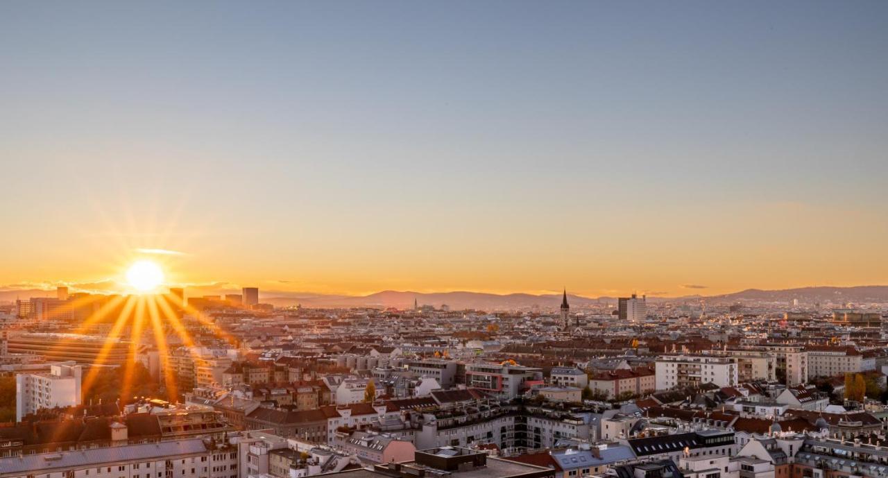 New Luxury Apartment Overlooking Wien Eksteriør billede