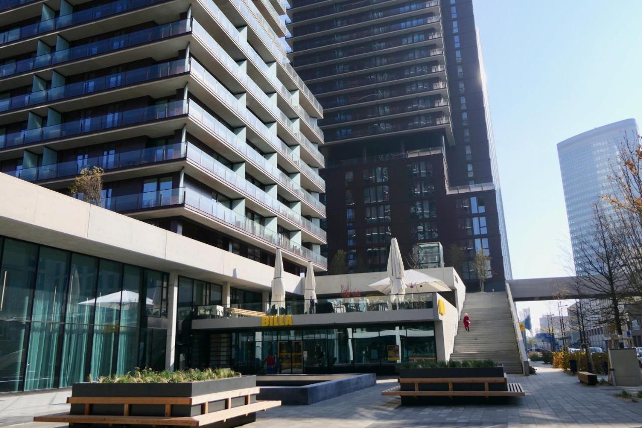 New Luxury Apartment Overlooking Wien Eksteriør billede